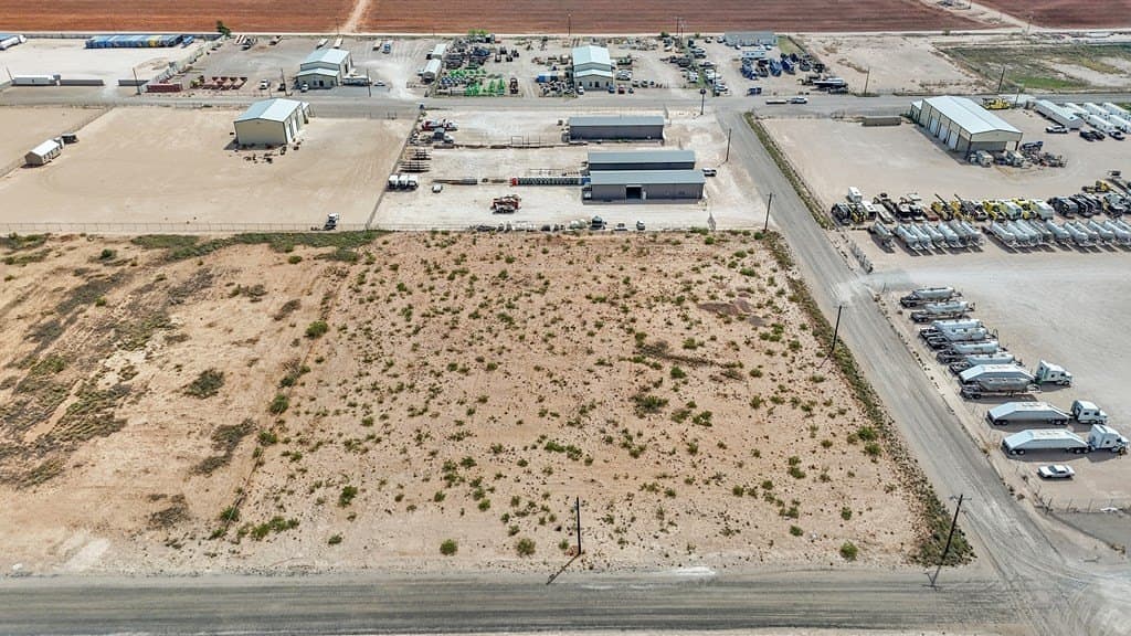3.25 acres in Midland County - photo 7