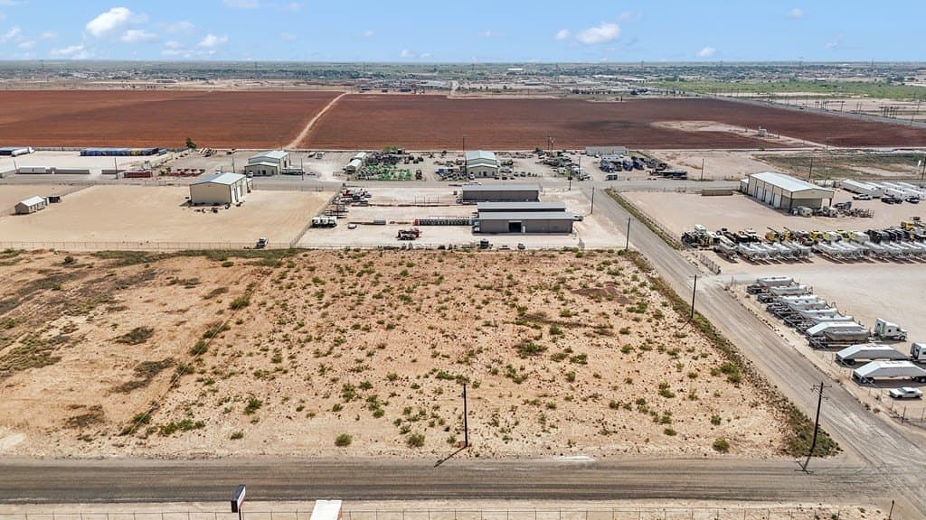 3.25 acres in Midland County - photo 5