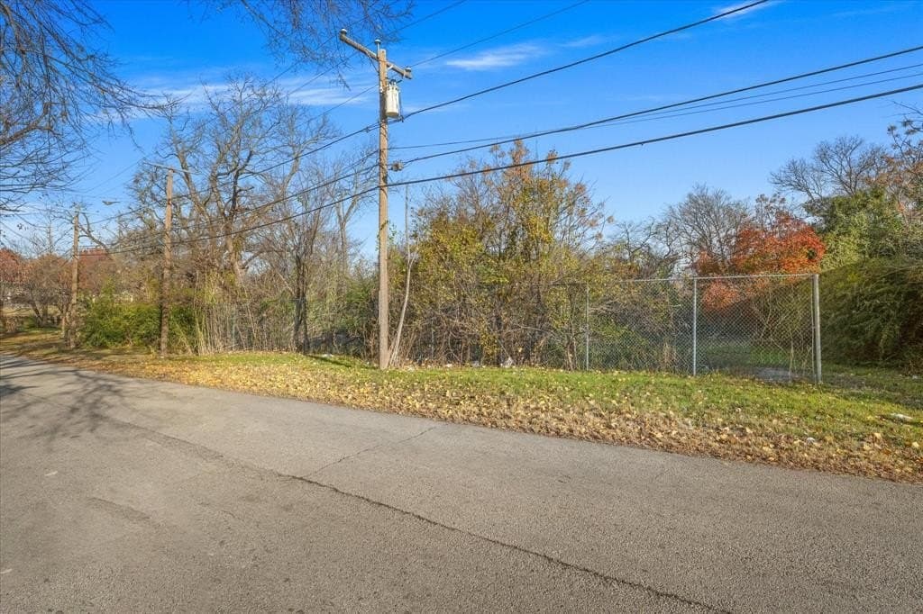 0.11 acres in Dallas County - photo 13