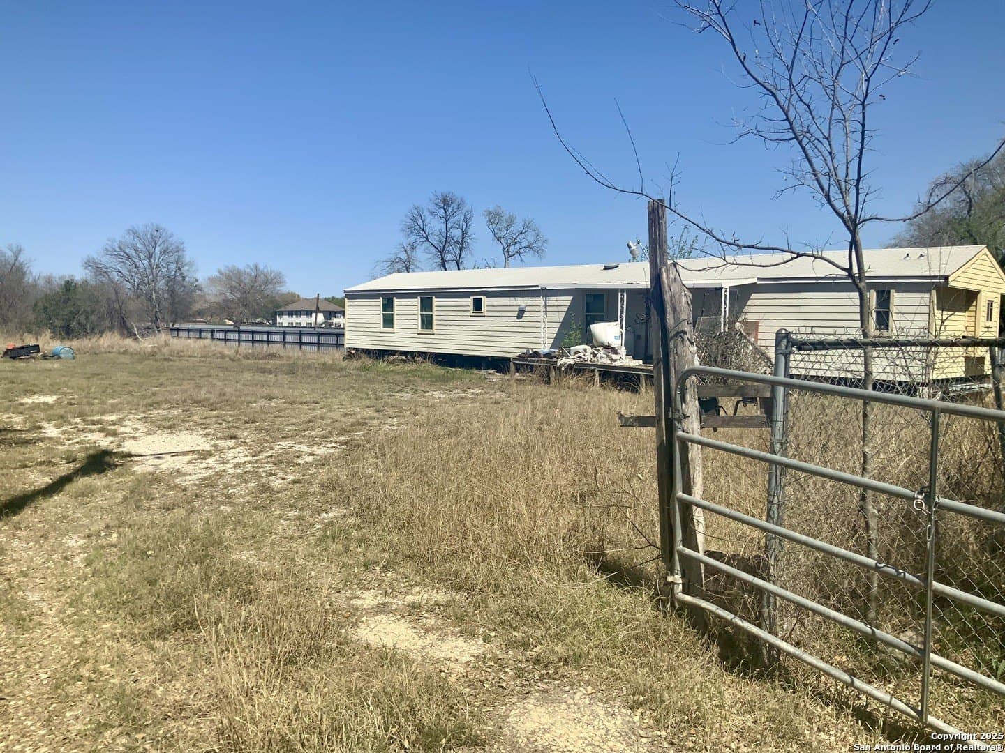 0.82 acres in Bexar County - photo 5