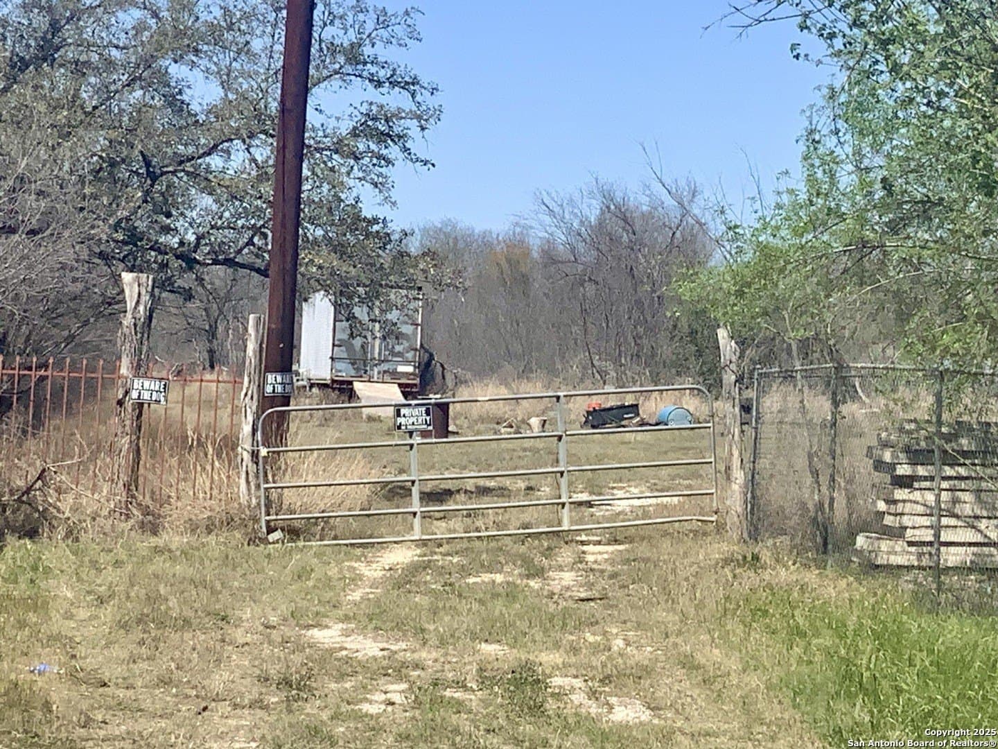 0.82 acres in Bexar County - photo 4
