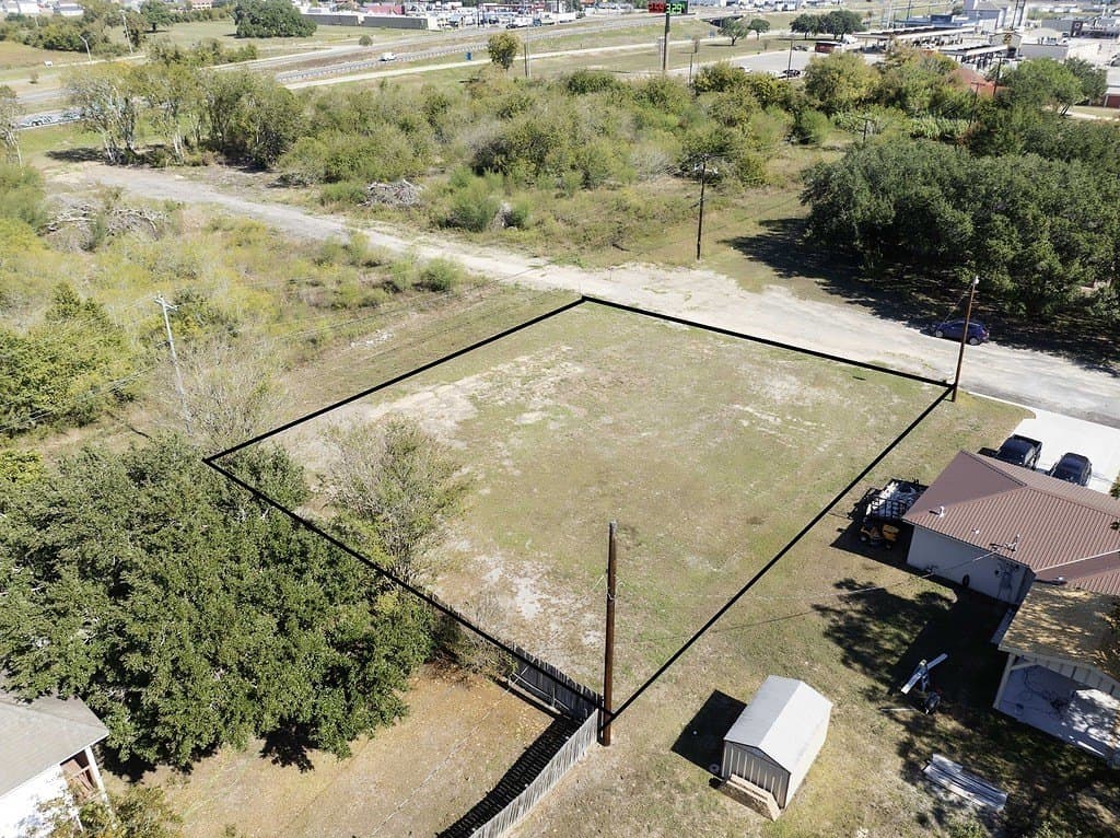 0.27 acres in Fayette County - photo 6