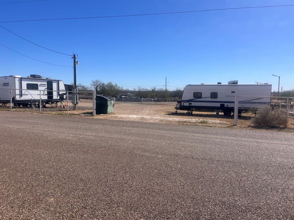 24,825 acres in Maverick County - photo 2