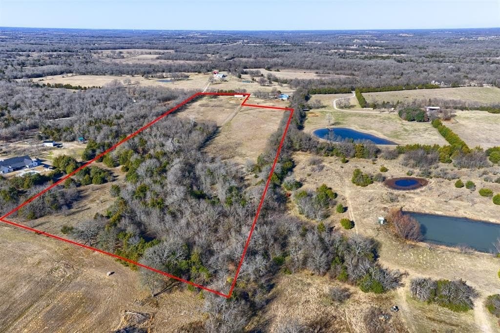 21.61 acres in Hunt County - photo 4