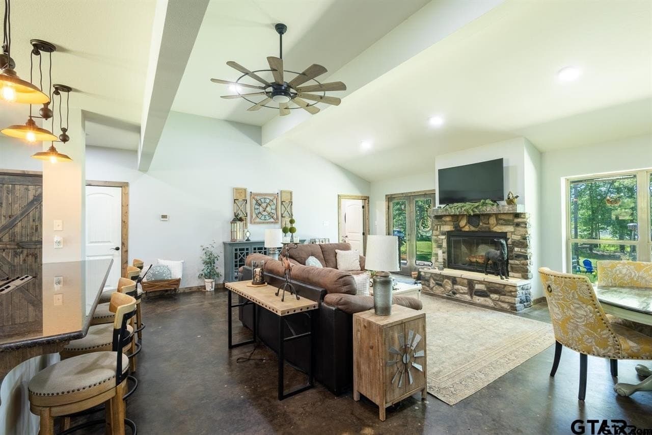 52.58 acres in Wood County - photo 9