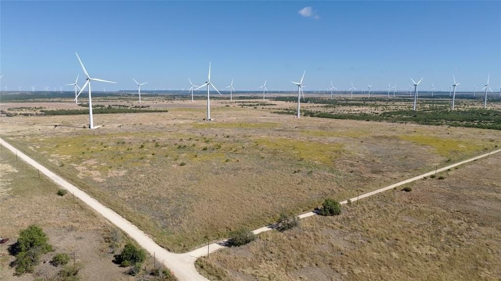 40 acres in Nolan County - photo 2