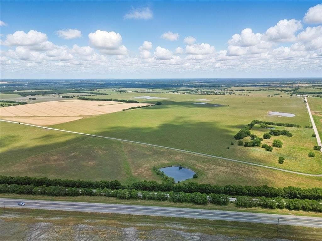 1.45 acres in Hunt County - photo 18