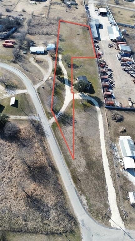 1.6 acres in Johnson County - photo 4