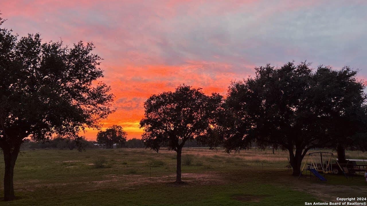 7 acres in Bexar County - photo 15