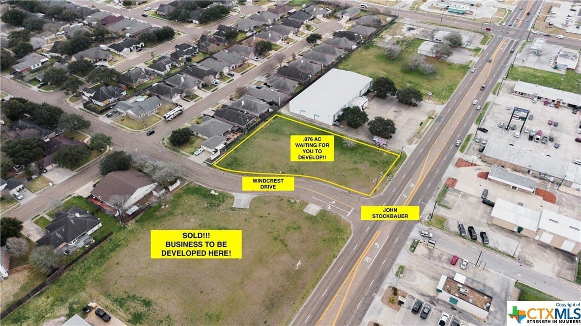 0.88 acres in Victoria County - photo 3