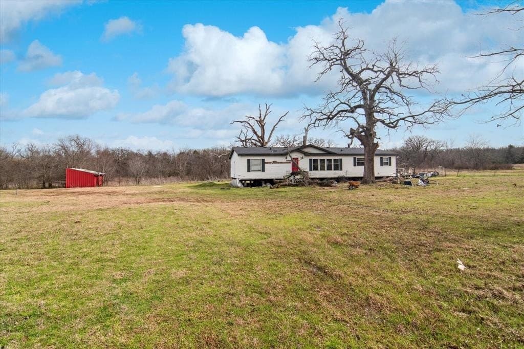 10.01 acres in Kaufman County - photo 8