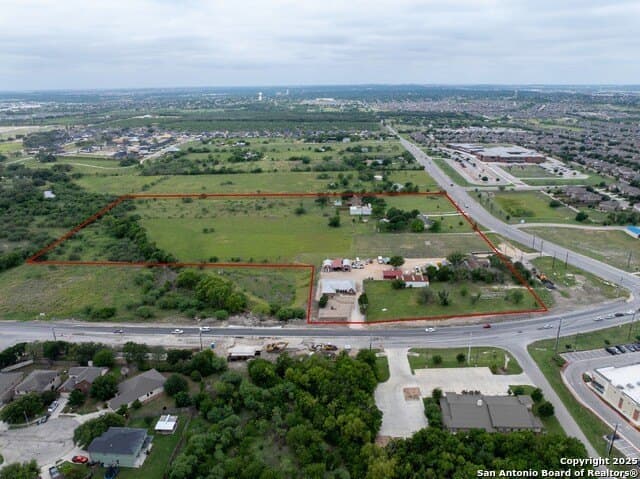 19.49 acres in Guadalupe County - photo 3