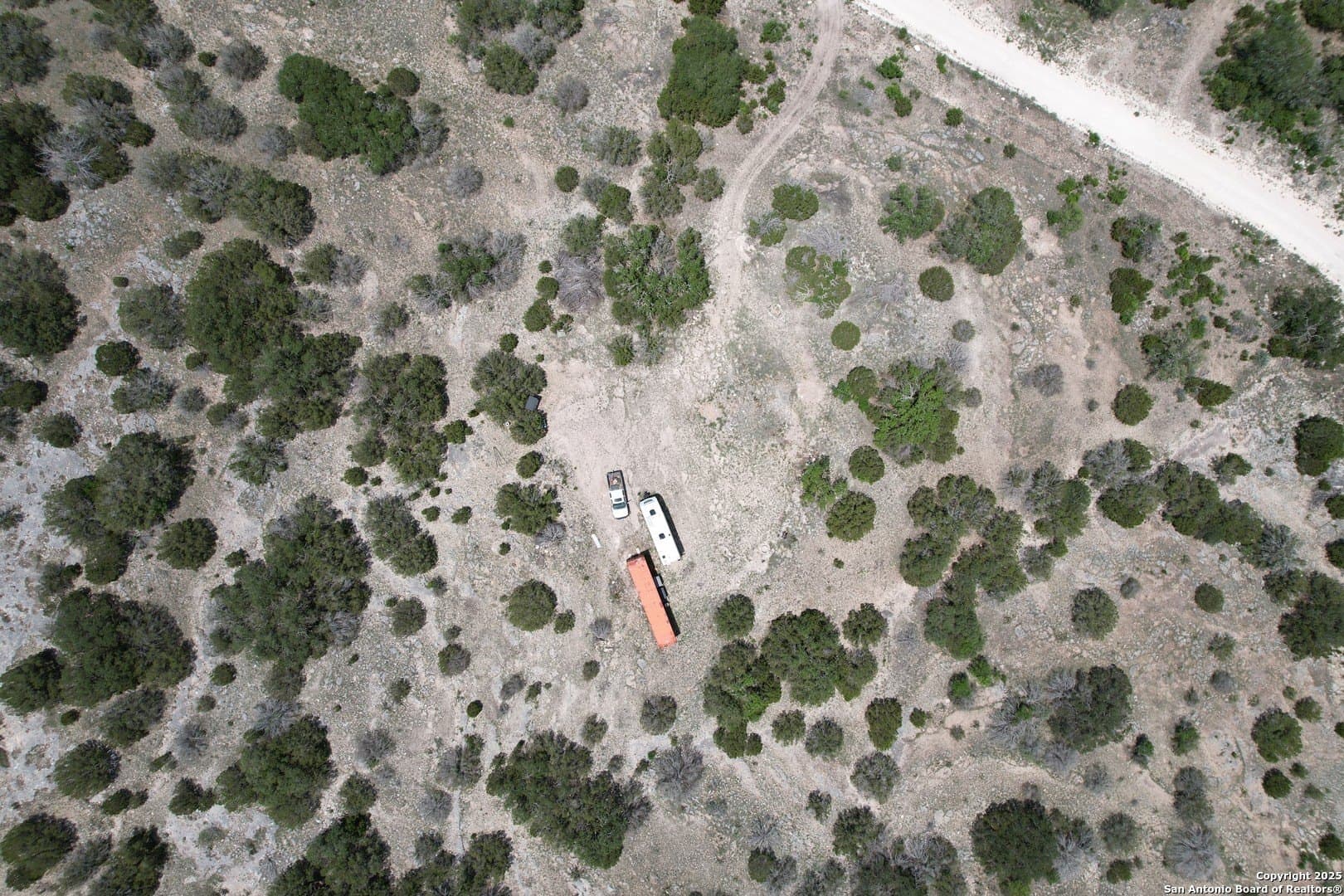 41 acres in Edwards County - photo 20