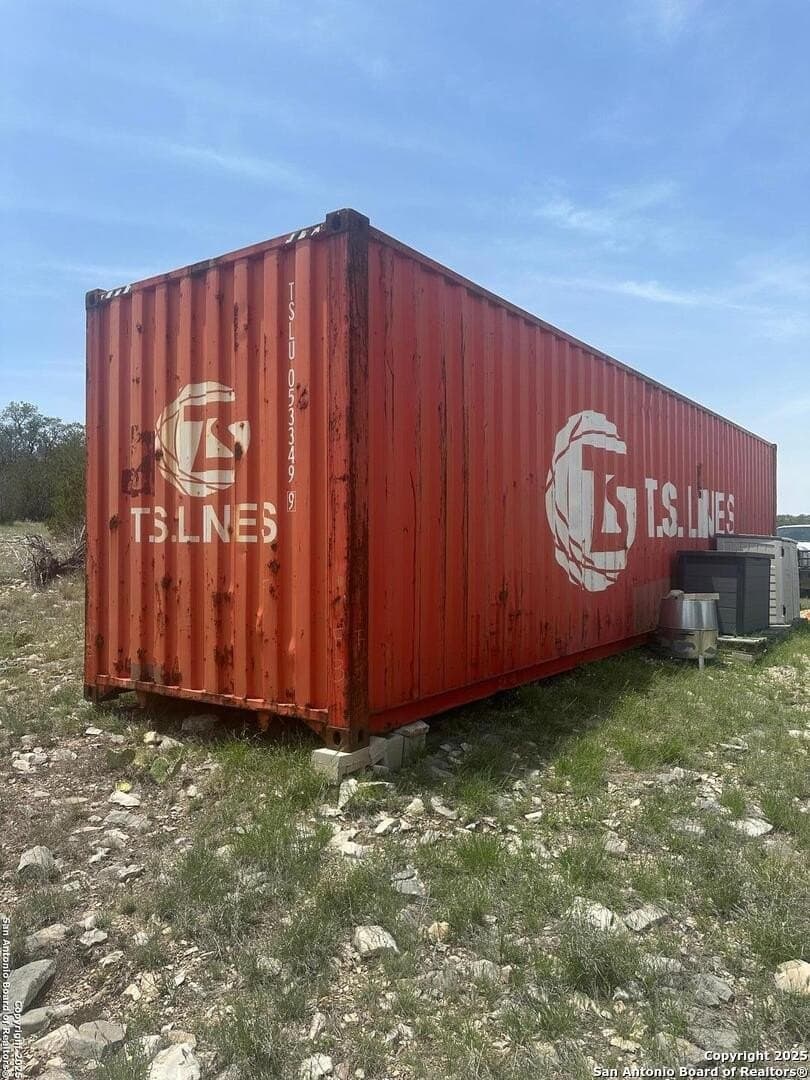 41 acres in Edwards County - photo 23