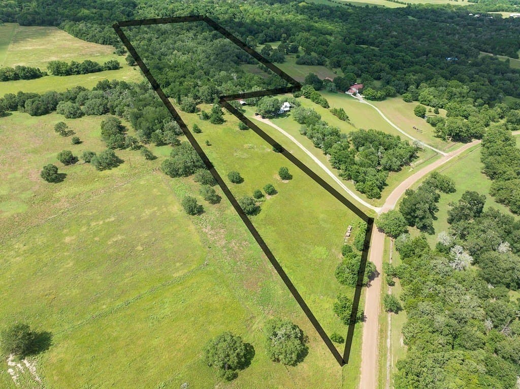 15.83 acres in Fayette County - photo 2