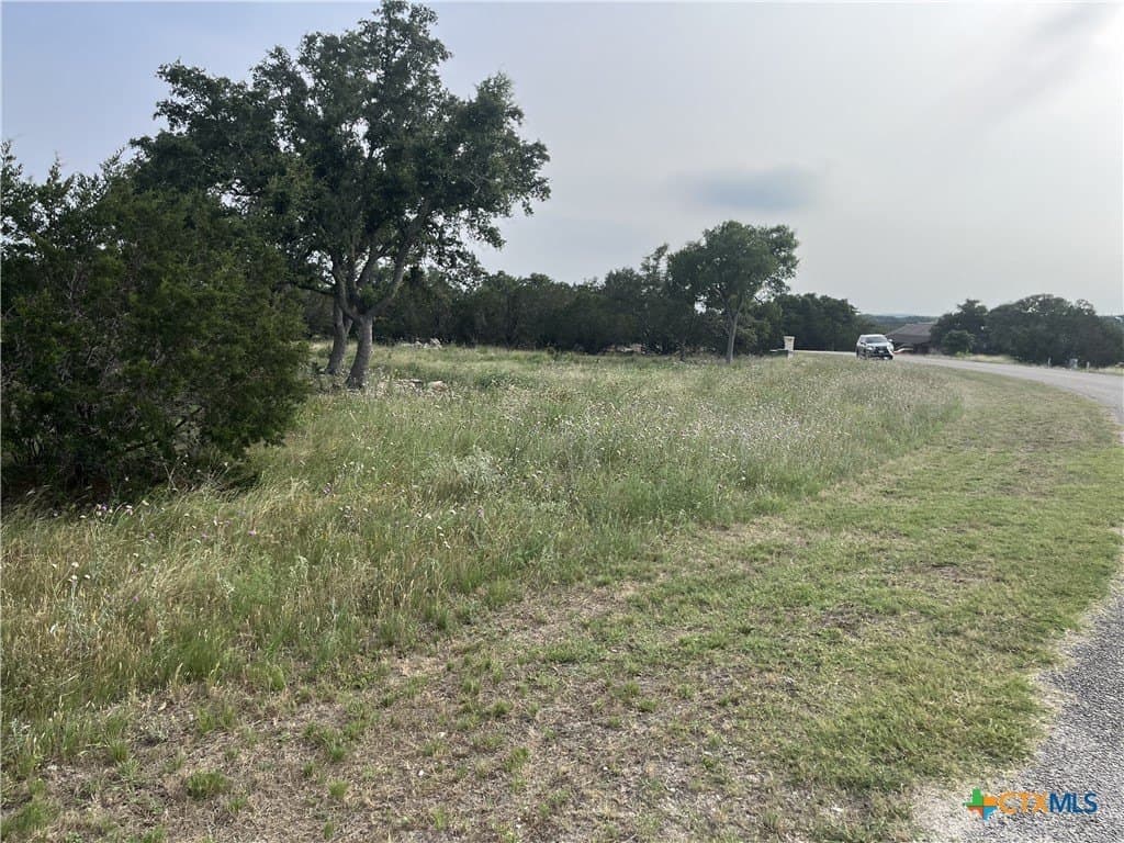 1.59 acres in Comal County - photo 5