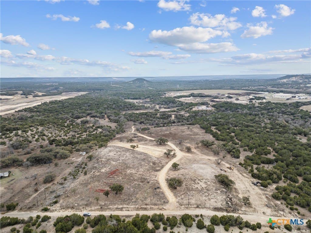 20 acres in Bell County - photo 4