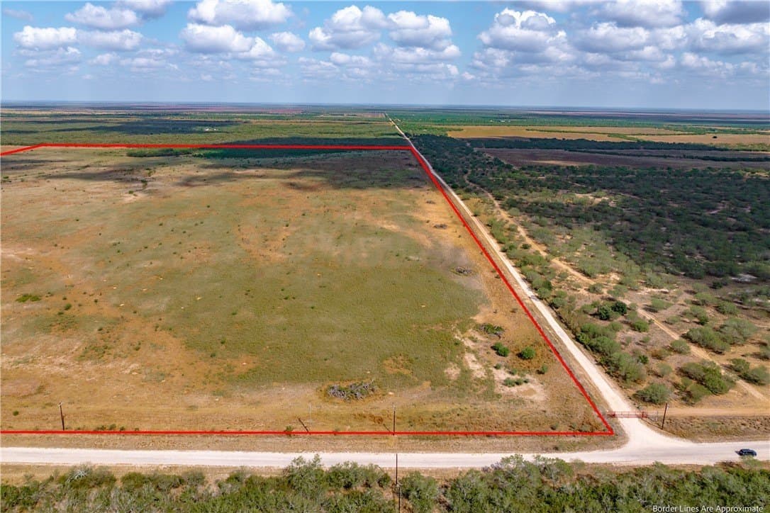 200.9 acres in Jim Wells County - photo 11