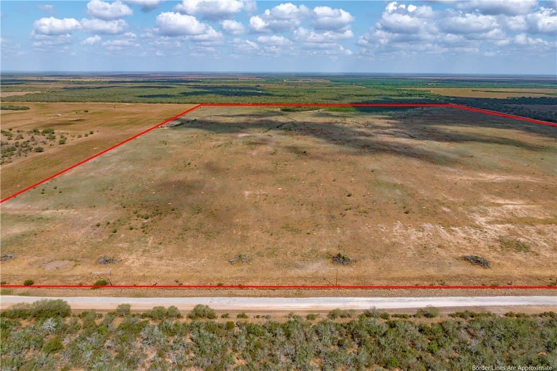 200.9 acres in Jim Wells County - photo 8