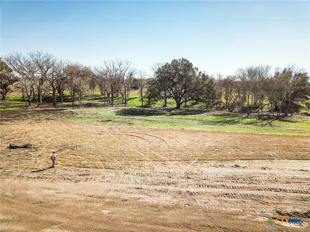 1.87 acres in Lavaca County - photo 4