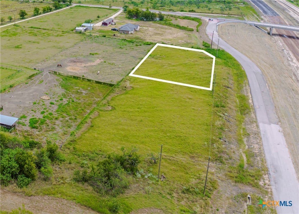 0.69 acres in Bell County - photo 7