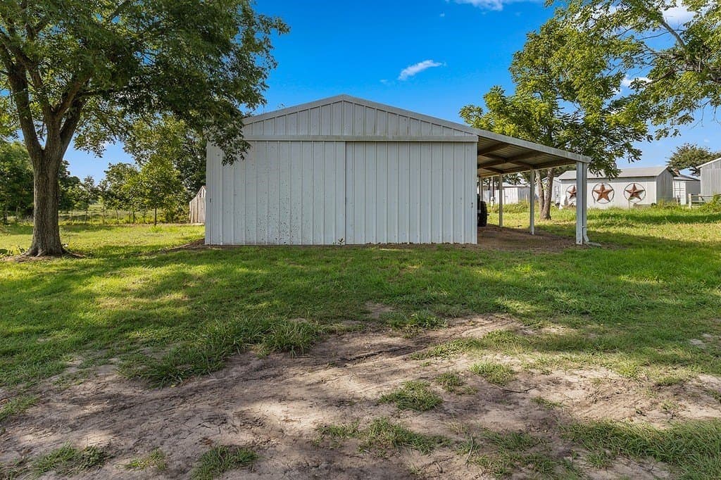 24.59 acres in Fayette County - photo 5