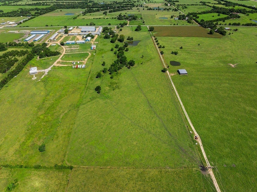 24.59 acres in Fayette County - photo 10