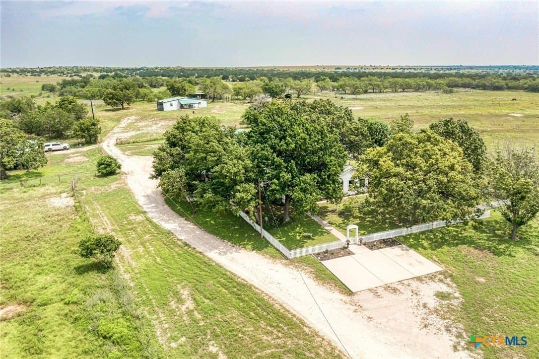 24 acres in Burnet County - photo 4