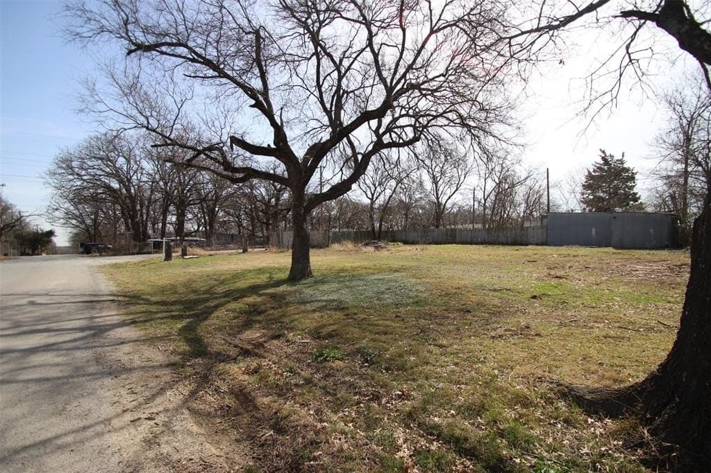 0.38 acres in Grayson County - photo 6