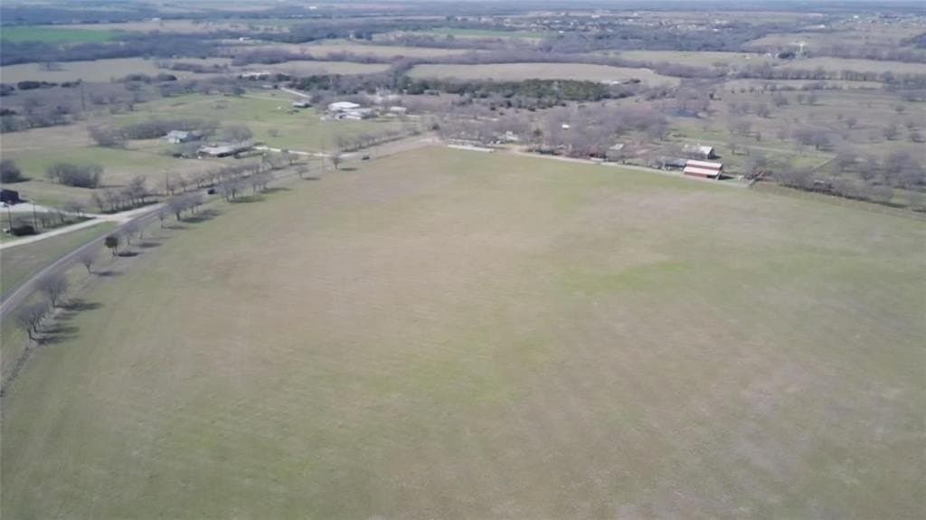 10.02 acres in Hill County - photo 3