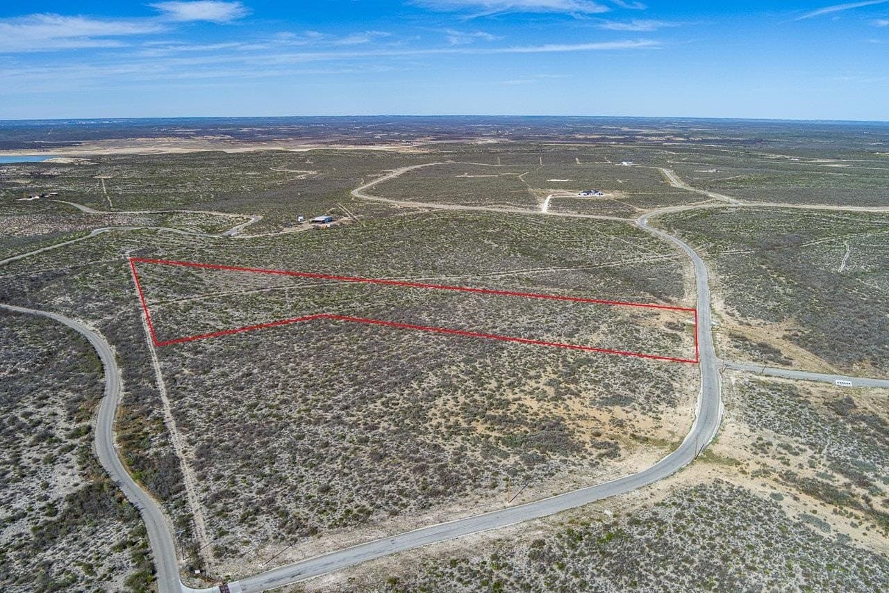 15.77 acres in Val Verde County - photo 10