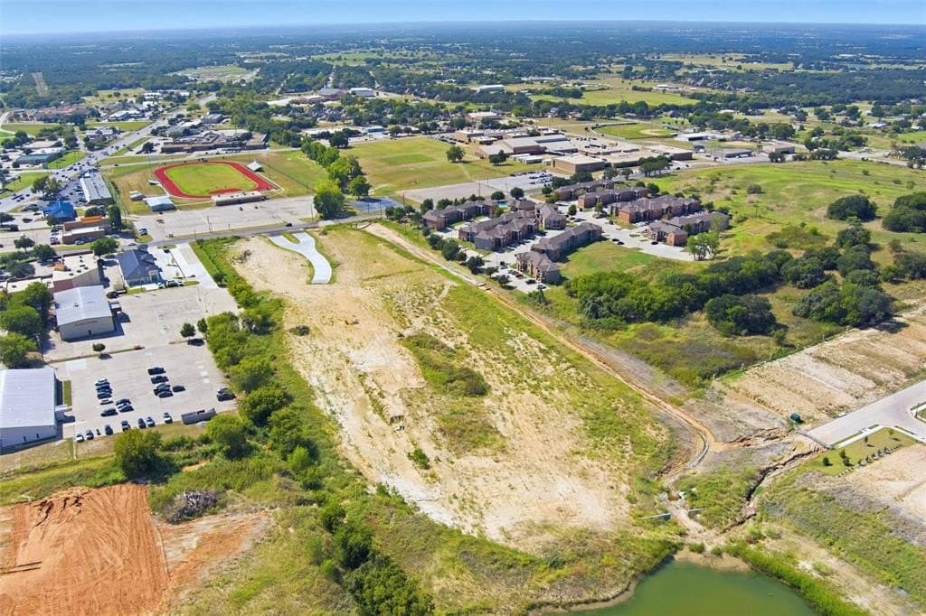 0.2 acres in Wise County - photo 4