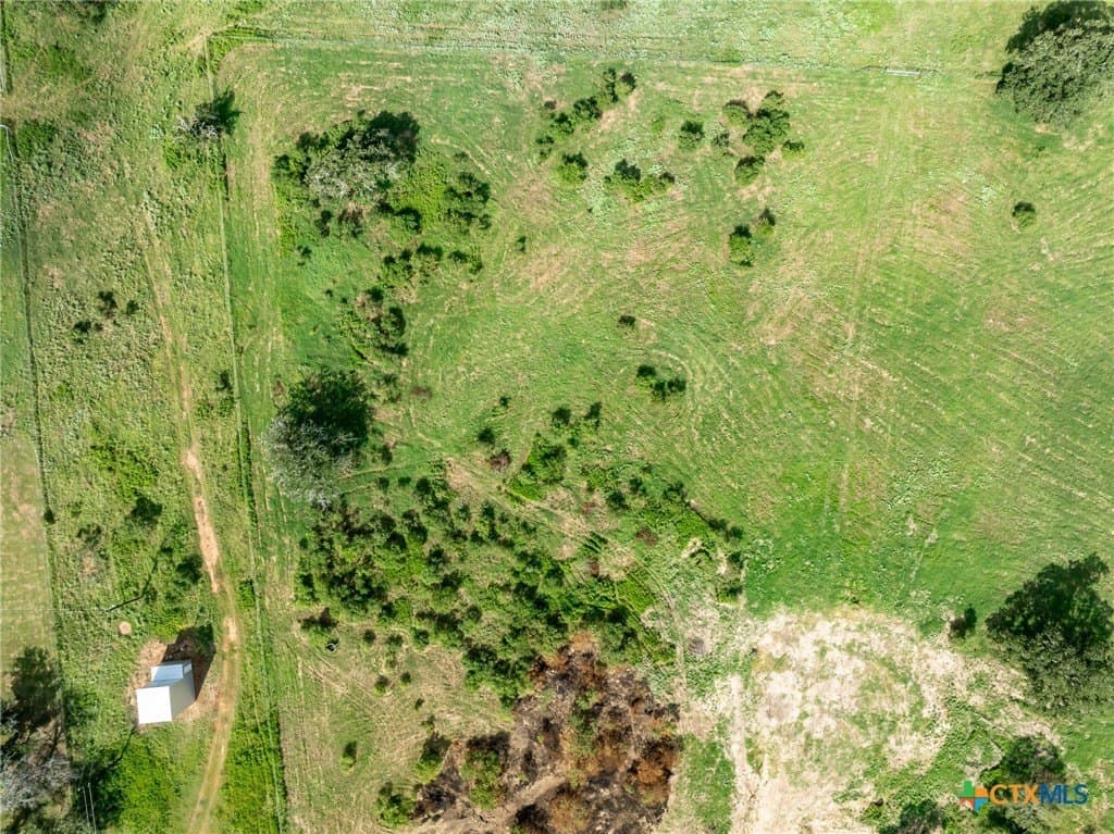 1.63 acres in Gonzales County - photo 11