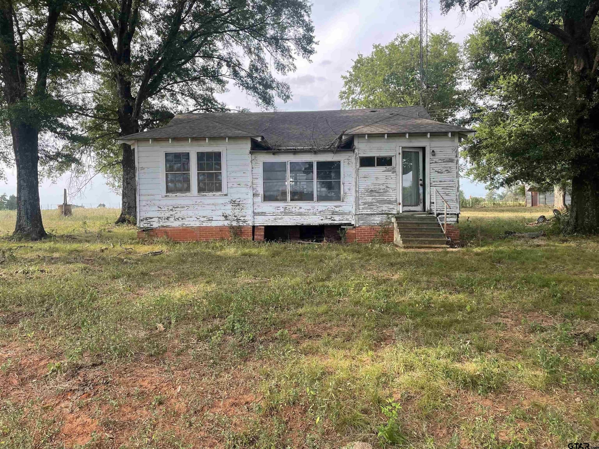 15.59 acres in Smith County - photo 3
