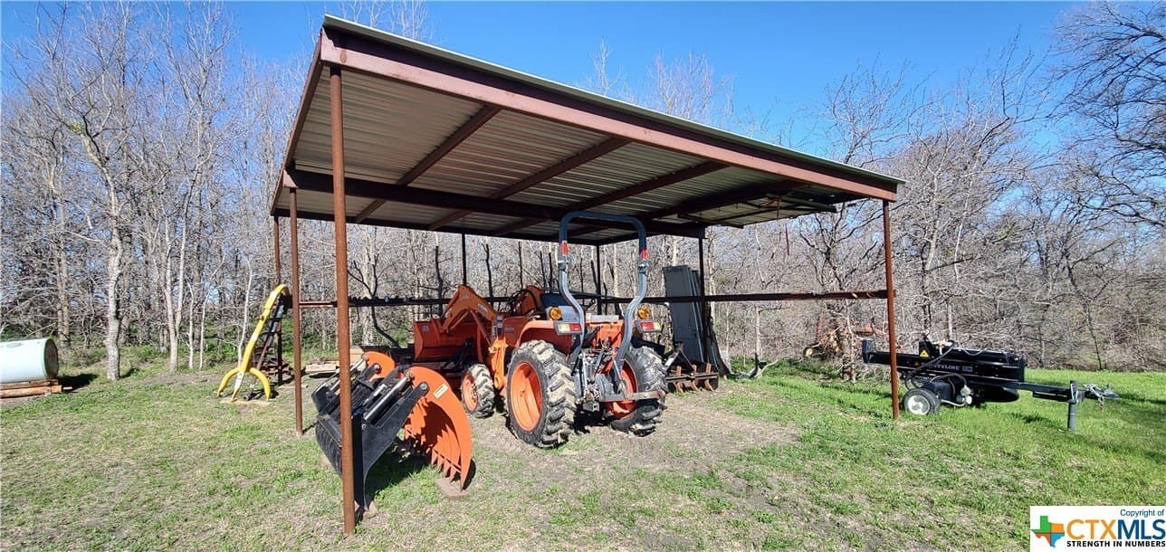 41.06 acres in Milam County - photo 37