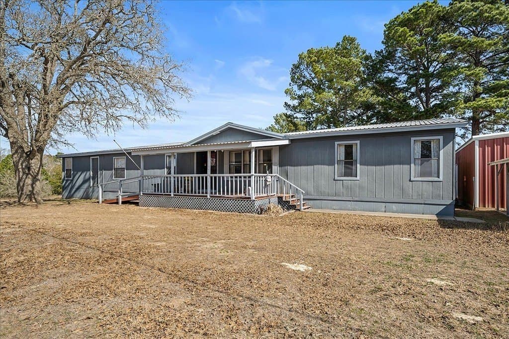 4.32 acres in Lee County - photo 4