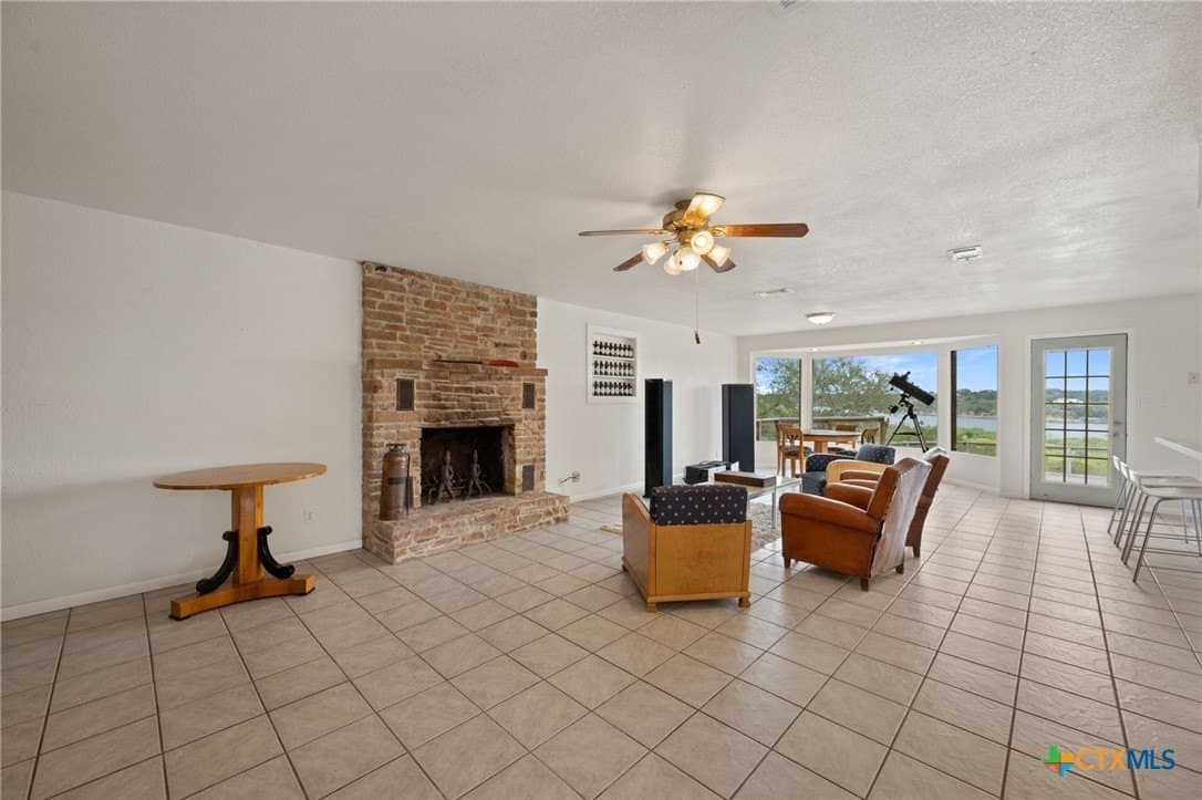 81 acres in Travis County - photo 9