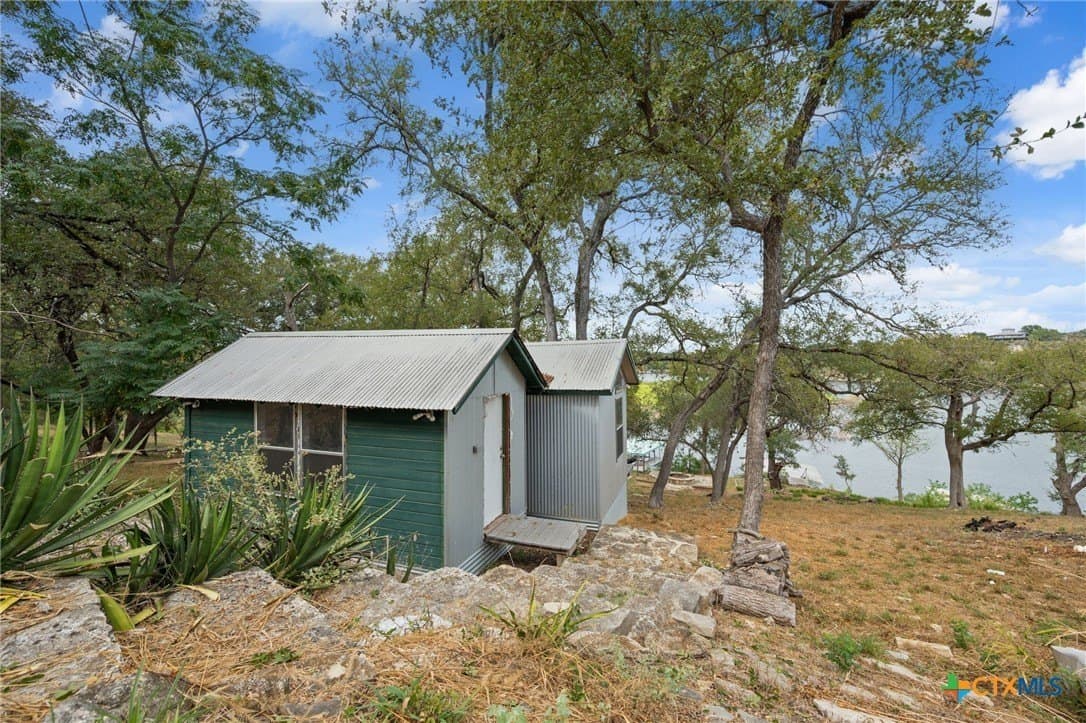 81 acres in Travis County - photo 21