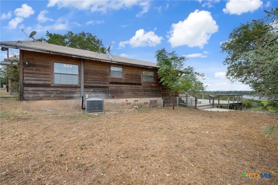 81 acres in Travis County - photo 27