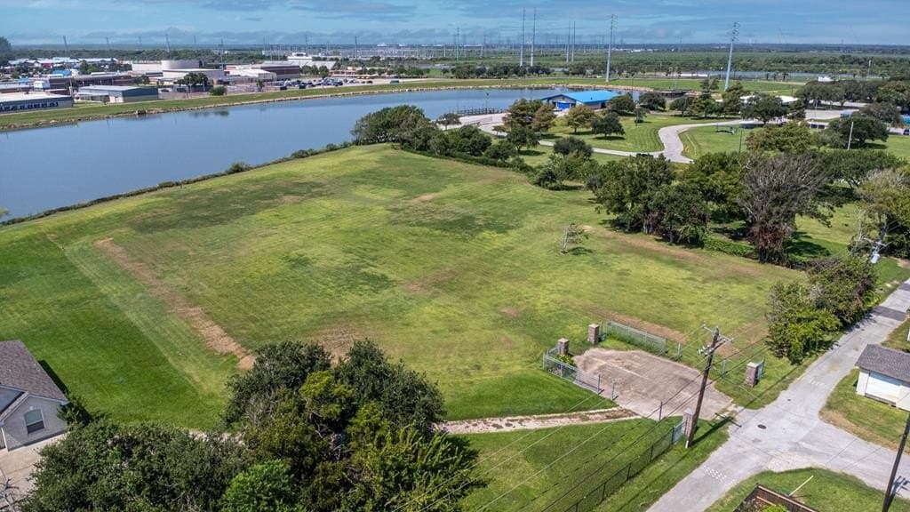524/614 Mystery Harbor Lane