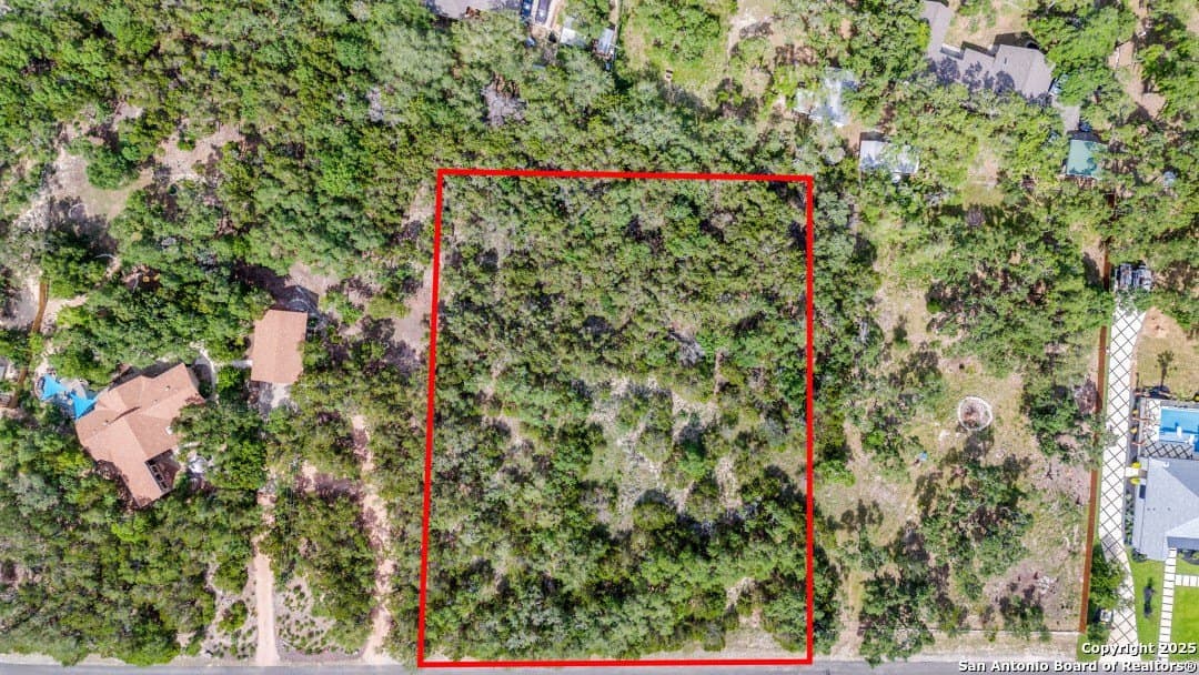 27246 & 27280 Kent Oaks