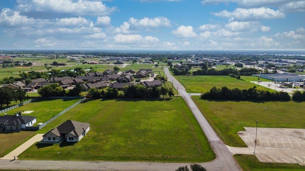 1 acres in Henderson County - photo 4