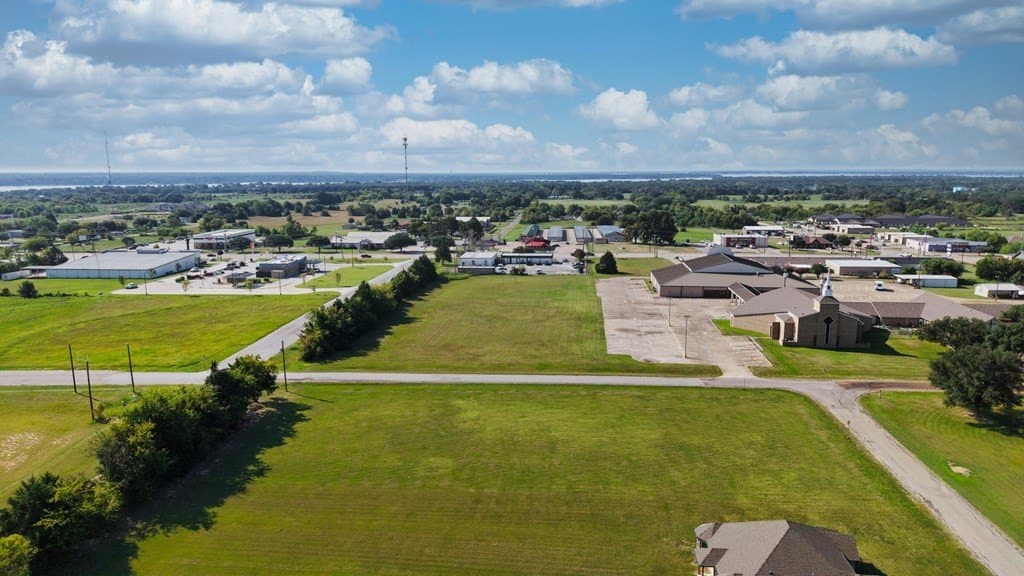 1 acres in Henderson County - photo 8