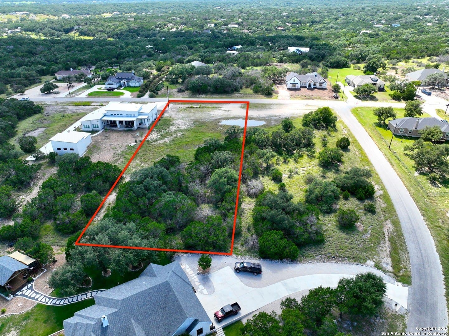 1.02 acres in Comal County - photo 9