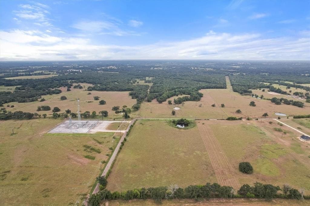10 acres in Freestone County - photo 7