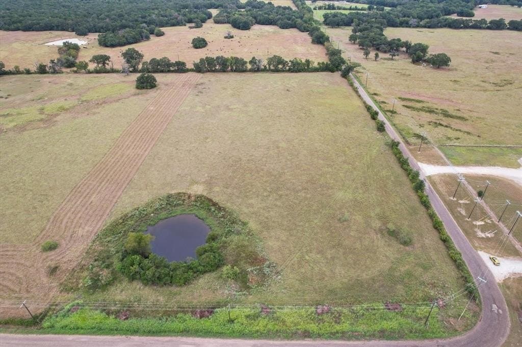 10 acres in Freestone County - photo 3