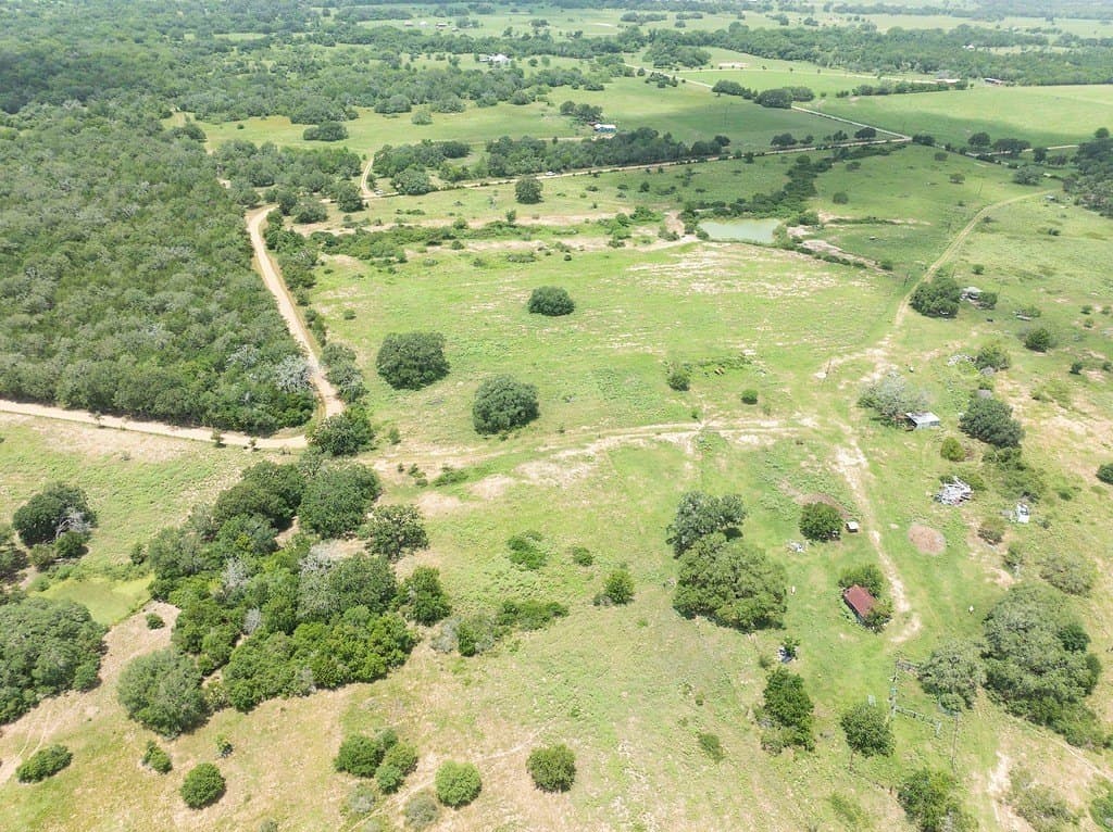 18.73 acres in Lavaca County - photo 3