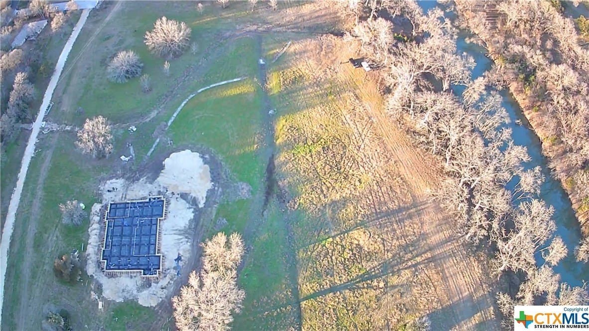 10 acres in Bell County - photo 4