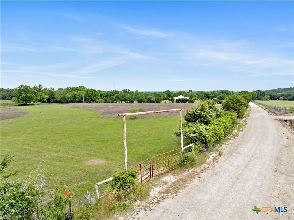 18 acres in Coryell County - photo 4