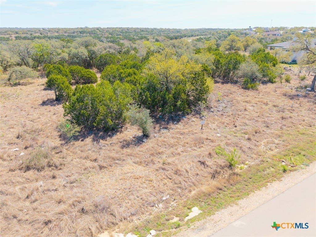 1.34 acres in Comal County - photo 4